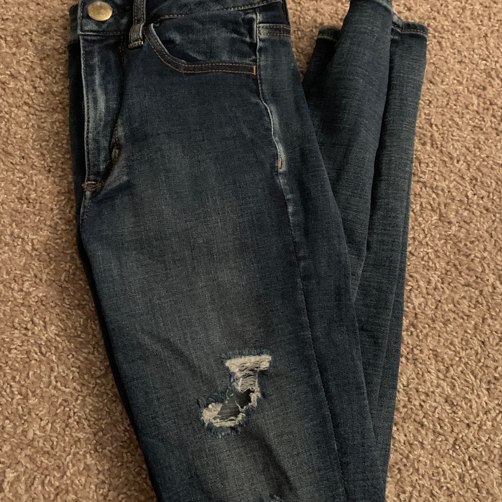 American Eagle 360 Super Stretch Distressed Jean
